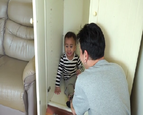 代生宝宝抱儿子,试管婴儿对女性有伤害吗-深圳试管供卵代生宝宝_上海正规供卵